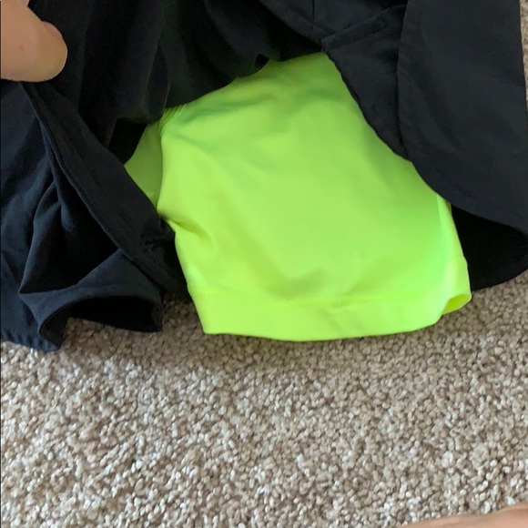 Nike shorts - Picture 4 of 4